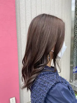 ミディアム カラー 似合わせ 垢抜け🌟 AKINOのヘアスタイル