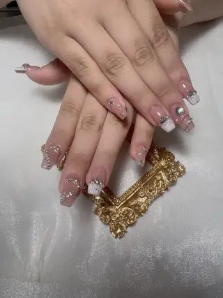 ネイル Anna Yayoi 💫のネイルデザイン
