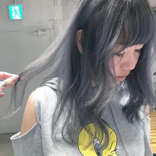 ロング カラー ORIKA 美容室のヘアスタイル