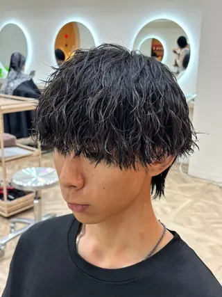 ショート パーマ メンズ パーマ職人DAIKI ツイスパ/波巻きのヘアスタイル