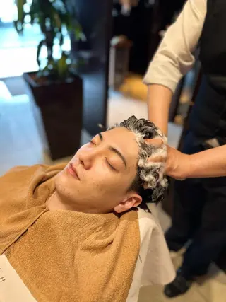メンズ HAIR MODE  KIKUHI「ヘアモードキクチ」神田店所属・💈【理容室】夜受付 上坂　一宏のヘアスタイル