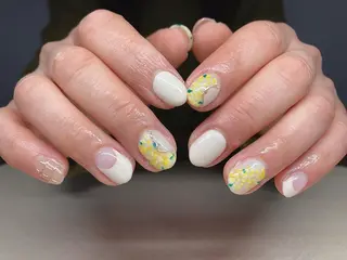 ネイル 𝐴𝑁𝑈𝐸 深爪育成専門サロンのネイルデザイン