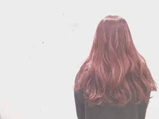 ロング カラー てんま さやかのヘアスタイル