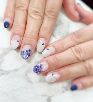 ネイル Lily Roseスタッフ一同のマツエク・マツパデザイン