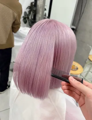 ショート カラー CHARLES DESSIN所属・神宮前 ／吉田日和のヘアスタイル