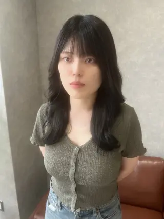ミディアム カラー rawr hair rim所属・50%offクーポン Rim副店長 栗原柊のヘアスタイル