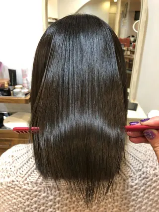 ミディアム カラー \脱・うねり& 広がり/gite菊のヘアスタイル