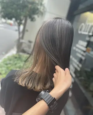 セミロング olino 【オリノ】西田辺のヘアスタイル