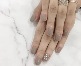 ネイル ネイル＆フラワーサロン〜Ri✦hiro〜鳥栖店所属・HIRATA RIEのネイルデザイン