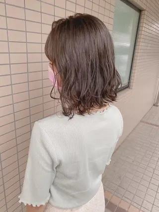 ミディアム カラー ヘアアレンジ 外苑前NO.1艶髪 透明感カラーのヘアスタイル