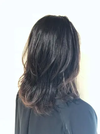 ミディアム 冨田 義智のヘアスタイル