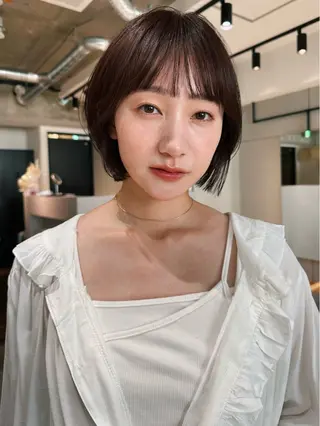 ショート カラー パーマ 🫧小顔×似合わせ× 透明感カラー🫧のヘアスタイル