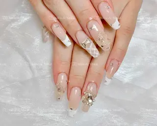 ネイル Salon de Minuit🦩のネイルデザイン