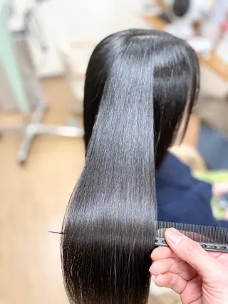 ロング 神谷 千明のヘアスタイル