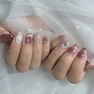 ネイル LAVISH nanamiのネイルデザイン