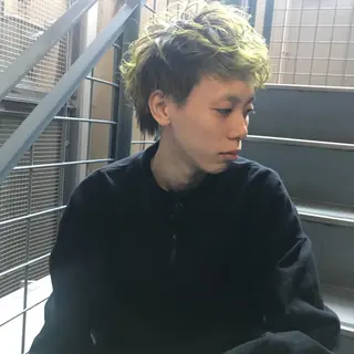 ショート カラー メンズ Vir by browのヘアスタイル