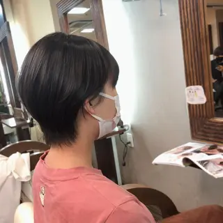 ショート 山崎 絵莉香のヘアスタイル