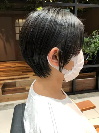 ショート ディレクター ノナカのヘアスタイル
