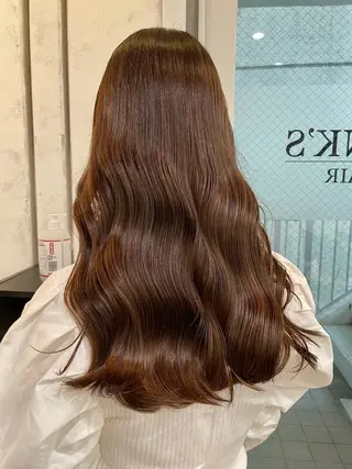 ロング カラー タニ トモのヘアスタイル