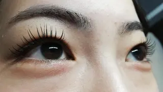 マツエク・マツパ angelux 所属・完全個室サロン🌹 angelux🌹のマツエク・マツパデザイン