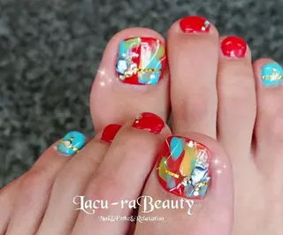 ネイル 小顔と腸の専門店 ラクーラビューティのエステ・リラクイメージ