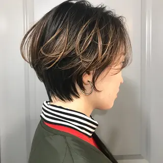 ショート カラー suvvy hairsalonのヘアスタイル