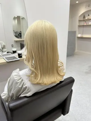 セミロング カラー ✨【公式】 juhl.横浜✨のヘアスタイル