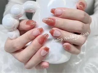 ネイル Amira アイラッシュのマツエク・マツパデザイン