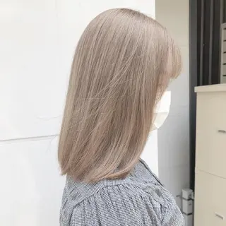 ミディアム カラー mimiiy梅田 中崎町ハイトーンのヘアスタイル