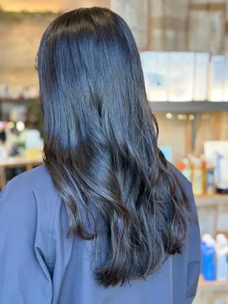 ロング カラー レイヤーカット✨ 艶髪藤野のヘアスタイル