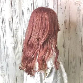 セミロング ヲタク美容師 店長　上原のヘアスタイル