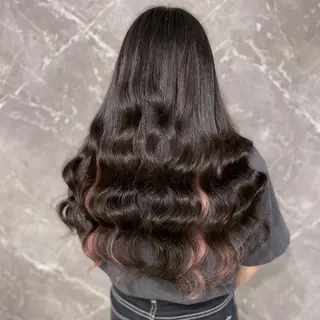 ロング カラー KOSEI シールエクステのヘアスタイル