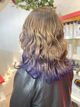 ミディアム ゆぴ☾‪/推しカラー /ハイトーンのヘアスタイル