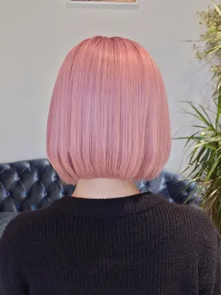 ショート 新潟ハイトーンカラー NO.1✨ 小川 巧のヘアスタイル