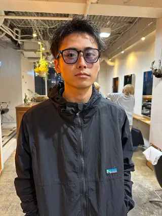 ショート メンズ グランジヘア 無造作ヘアHYUGAのヘアスタイル