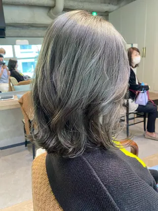 ミディアム カラー 新宿 / Aujua ソムリエ🫧森田涼介のヘアスタイル