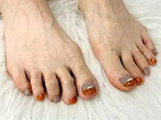 ネイル NAIL BASE 96所属・瀬川 羽唯のネイルデザイン