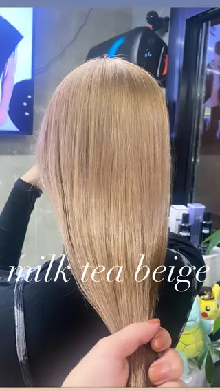 カラー Seleneコウキ ブリーチ/ハイトーンのヘアスタイル