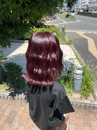 セミロング ハイトーン/透明感 カラー/下出有沙のヘアスタイル