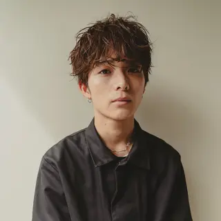 ショート カラー パーマ メンズ SHUNメンズパーマ スパイキーショートのヘアスタイル