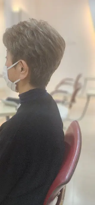 ショート カラー hairmake Juinのヘアスタイル