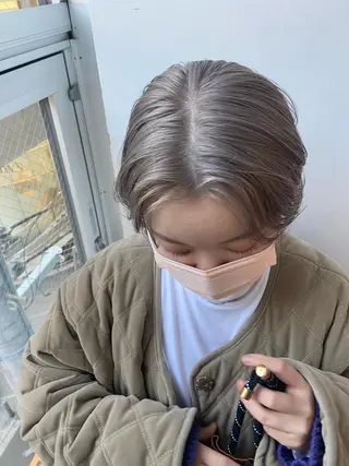 ショート カラー Rinon所属・沖 真琴のヘアスタイル