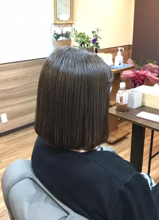 ミディアム カラー Annon プライベートサロンのヘアスタイル