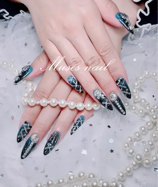 ネイル MUSES  NAIL  SALON所属・MUSES ネイルのネイルデザイン