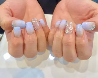 ネイル 安藤 彩乃のネイルデザイン