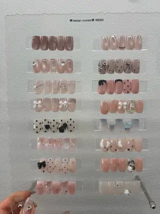 ネイル EmaNail +KIHAKUYA梅田店所属・EmaNail🎀 Haaruのネイルデザイン