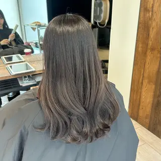 セミロング カラー 瑞希 / GINZA assistantのヘアスタイル