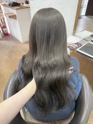 ロング ハイトーン×艶カラー 🤍MIZUKIのヘアスタイル