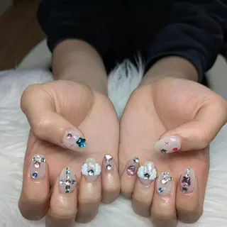 ネイル Queen Nail 　クイーンネイルのネイルデザイン