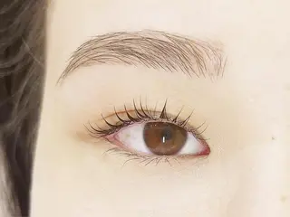 アイブロウ eyeHbe Aikoの眉毛・アイブロウイメージ